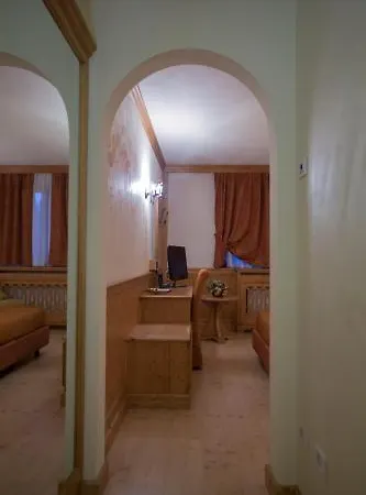 Hotel Europa 4*